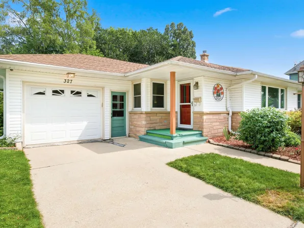 327 Water St, Lake Mills, WI 53551