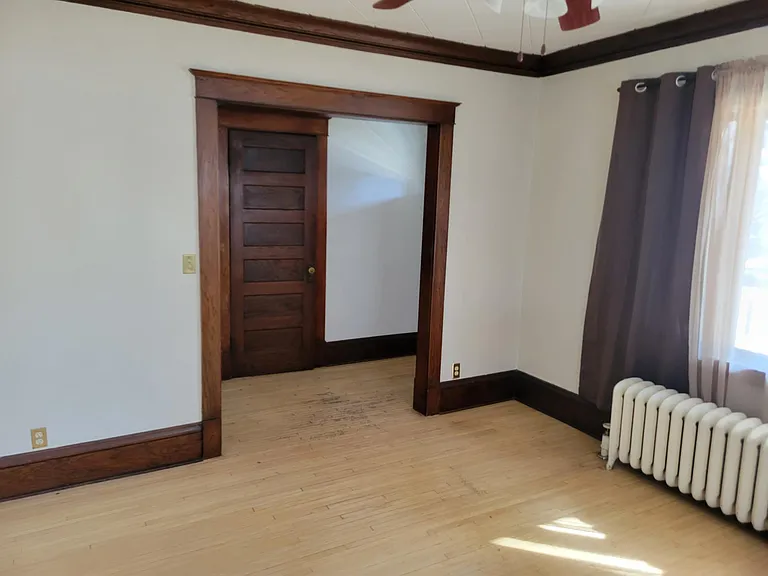 1681 Van Buren Ave #1 — Photo 17