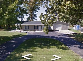 314 Oak St, Austin, IN 47102