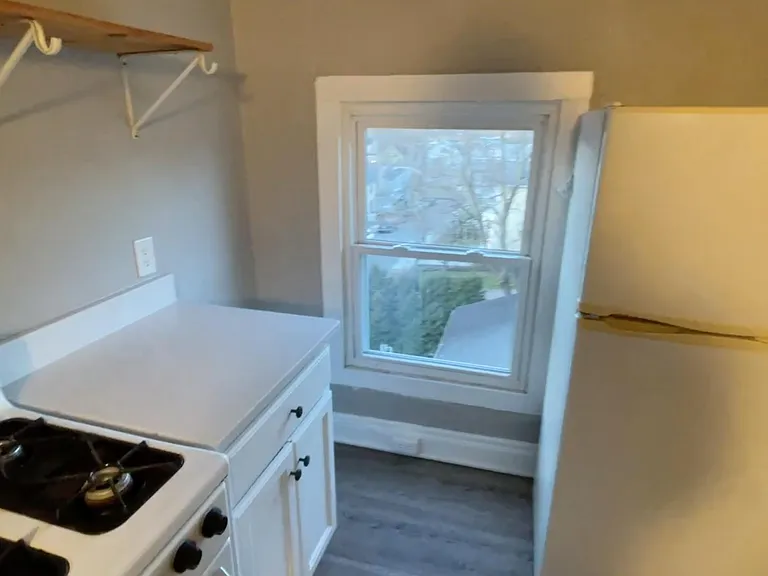 552 Hill St #3 — Photo 16