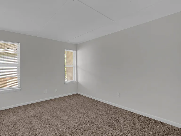 Capri Apartments — Photo 19