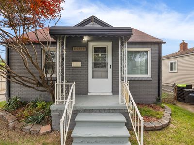 26800 Lenox Ave, Madison Heights, MI, 48071