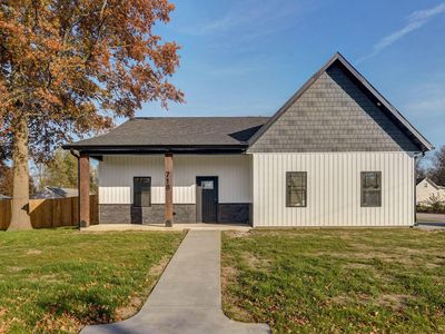 718 S Hickory Street, Mount Vernon, MO, 65712