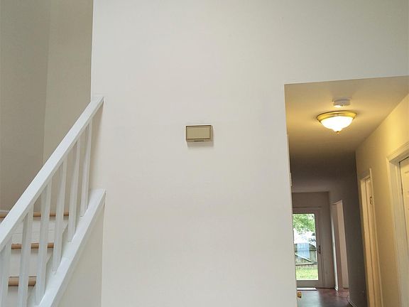 2nd image of 11 Saffron Dr
