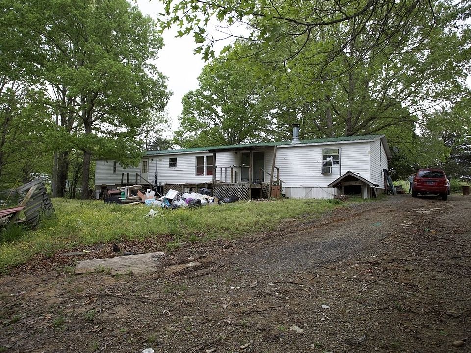 2nd image of 9820 Rocky Point Rd