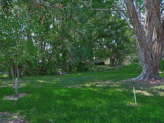 5th image of 8302 Palma Vista Ln