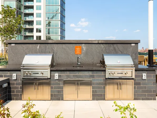 9 Avenue At Port Imperial image 49 of 50