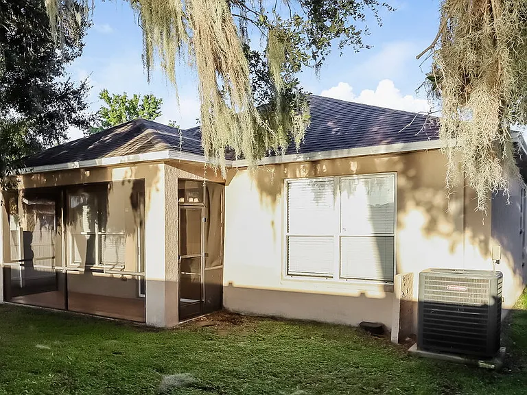 8549 Deer Chase Dr — Photo 16