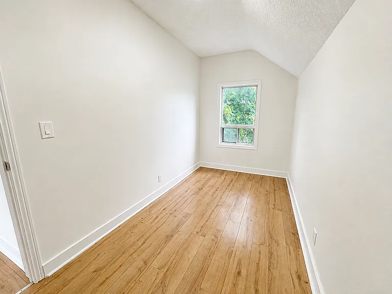 103 West Ave N — Photo 14