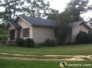 2437 Highway 532, Collins, MS 39428