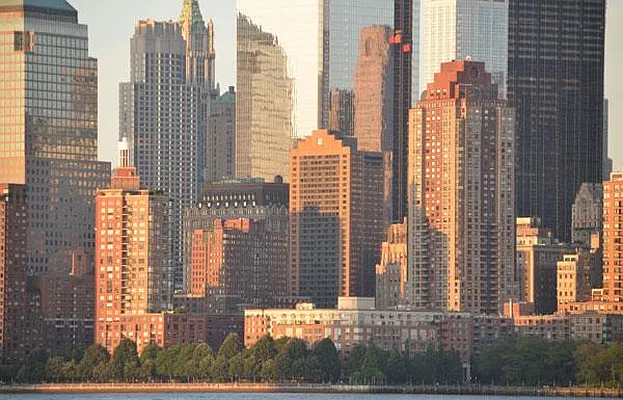 Sold by A & I Broadway | media 25