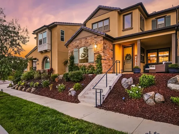 2847 California Poppy St, Escondido, CA 92029