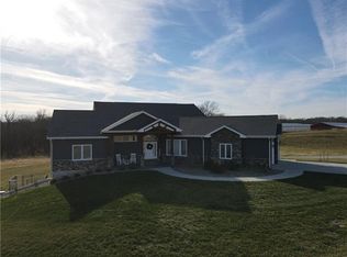 13804 County Road 305, Saint Joseph, MO 64505