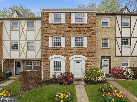 4th image of 14846 Haymarket Ln