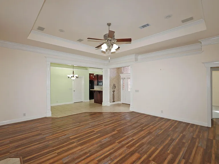 6802 Thunder Rd — Photo 17