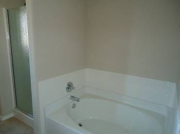 3rd image of 3806 Jake Spoon Dr