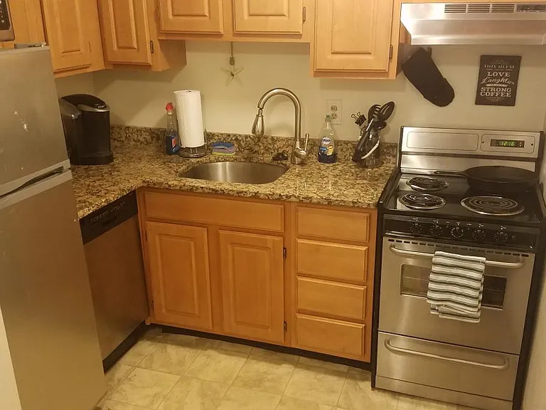 385 Dorchester St #A12V — Photo 1