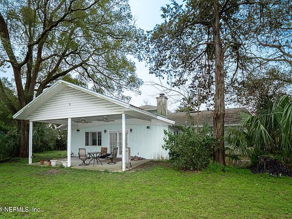 4th image of 1001 Oceanwood Dr N