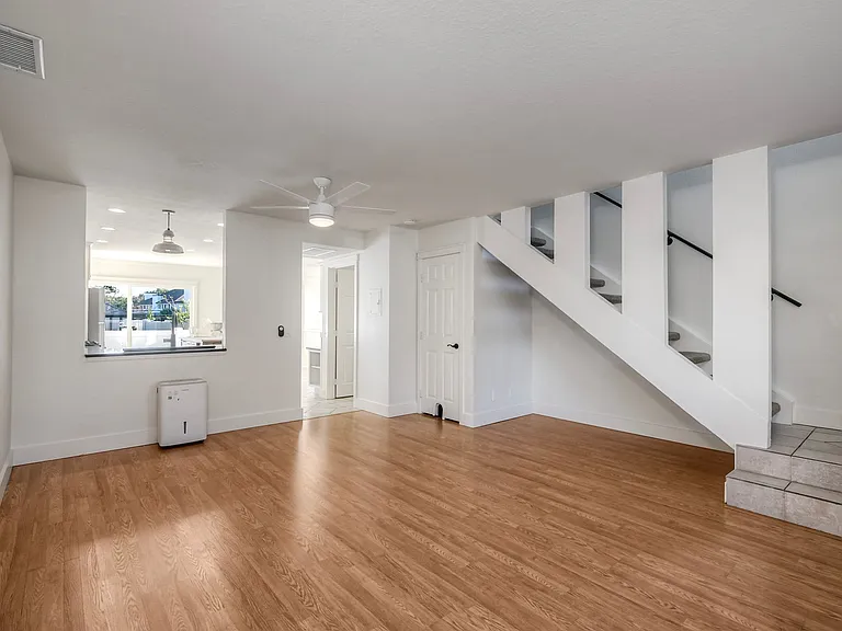 6904 Carnation Dr — Photo 3