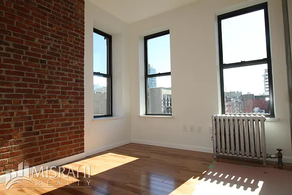 Rented by J Misrahi Realty Corp | media 43