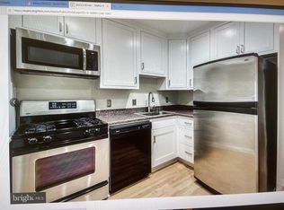 55 Skyhill Rd APT 204, Alexandria, VA 22314