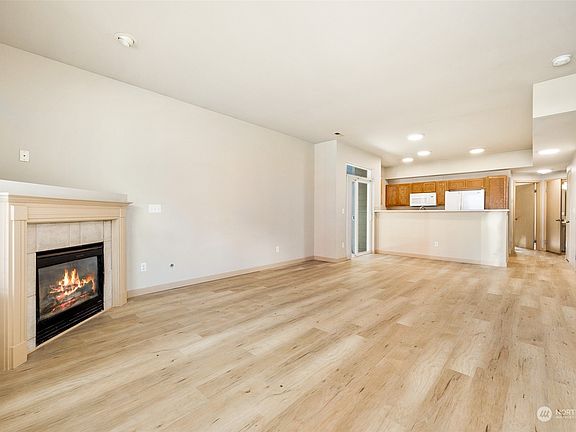 3rd image of 650 116th St E