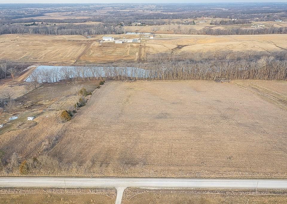2nd image of LOT 5 195th St