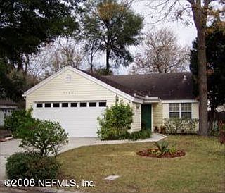 1st image of 7725 Greenwich Ct W