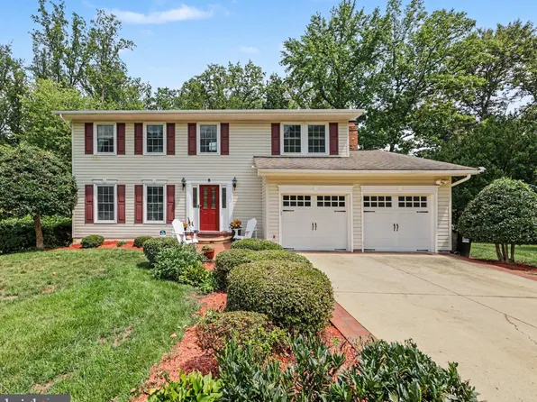 16101 Indus Dr, Woodbridge, VA 22191