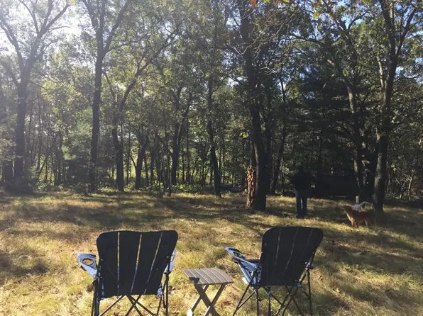 1867 Dyke Dr, Friendship, WI 53934