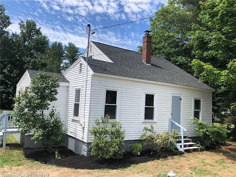 2nd image of 330 Flag Pond Rd