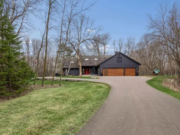 1815 Meadowwoods Trl, Long Lake, MN 55356
