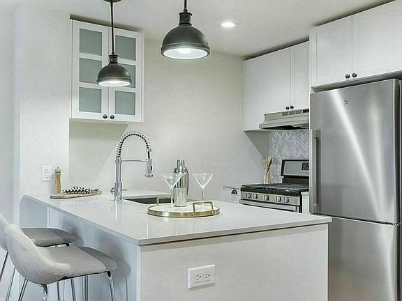 3rd image of 1525 Bedford Ave #318