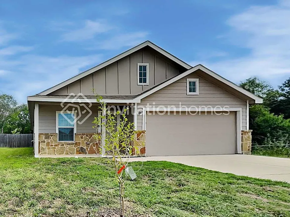 10645 Sewell Cir