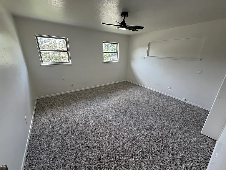 3034 Harlan Dr — Photo 8