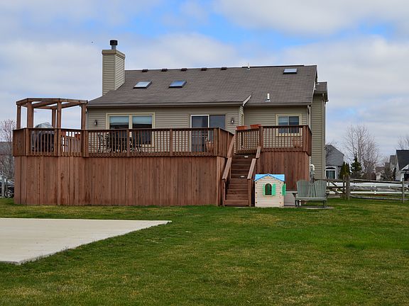 2nd image of 14779 Thistledown Ln