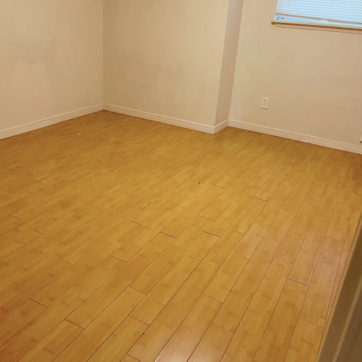 2 bed, 1.5 bath, 950 sqft, $1,750 — Photo 3