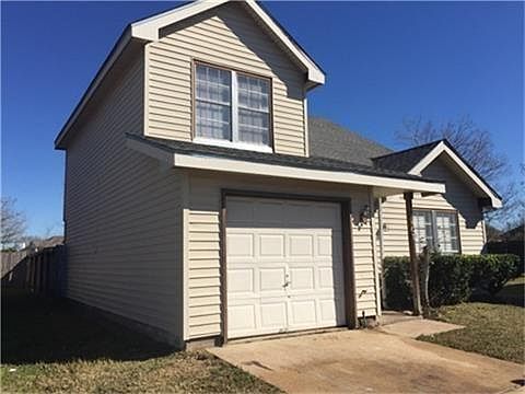 1st image of 15407 Nickel Dr