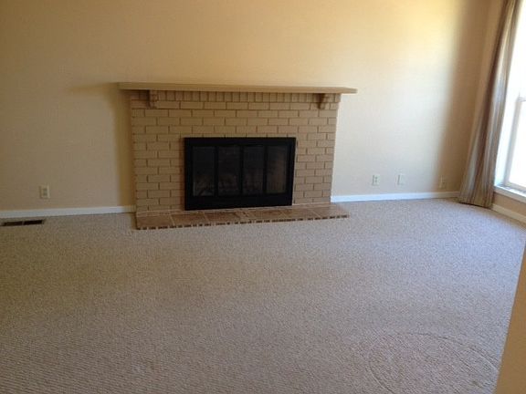 5th image of 7919 42nd St W