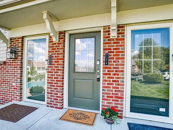 3rd image of 7174 English Dr
