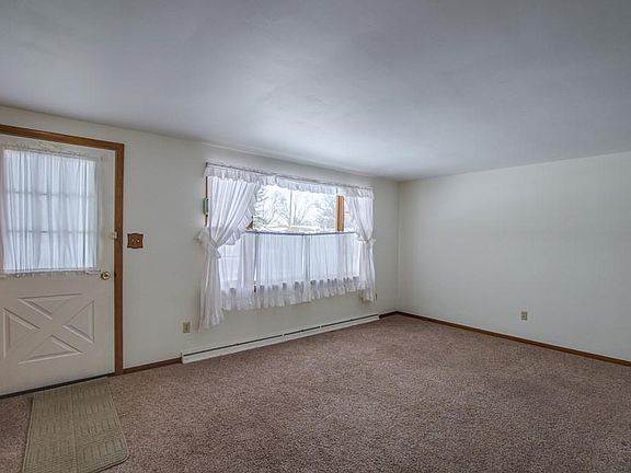 2nd image of 1230 Manner Dr