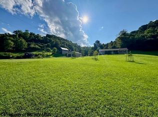 1683 Range Rd, Wadestown, WV 26590