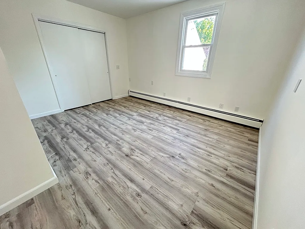 1 bed, 800 sqft, $1,800 — Photo 4