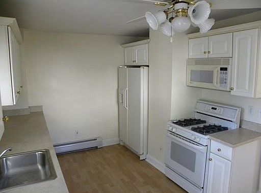 4th image of 90 West St