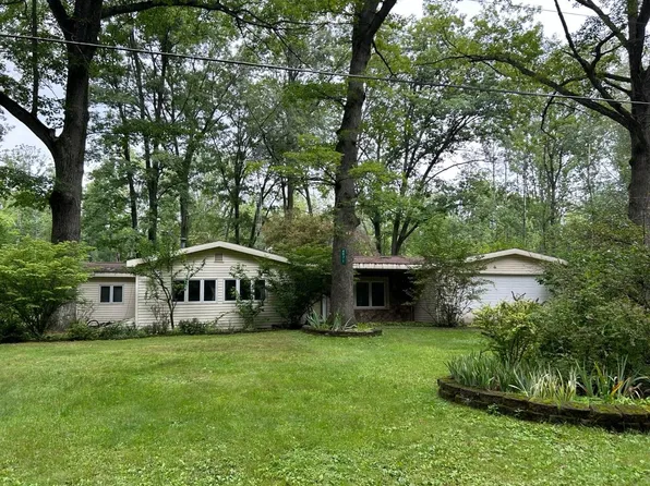 4071 E Monroe Rd, Harrison, MI 48625