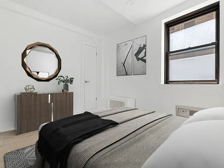 138 E 38th St #4A — Photo 3