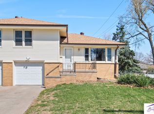 Vinton Duplex, Omaha, NE 68105