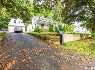 16 Linden Avenue, Hamden, CT 06518