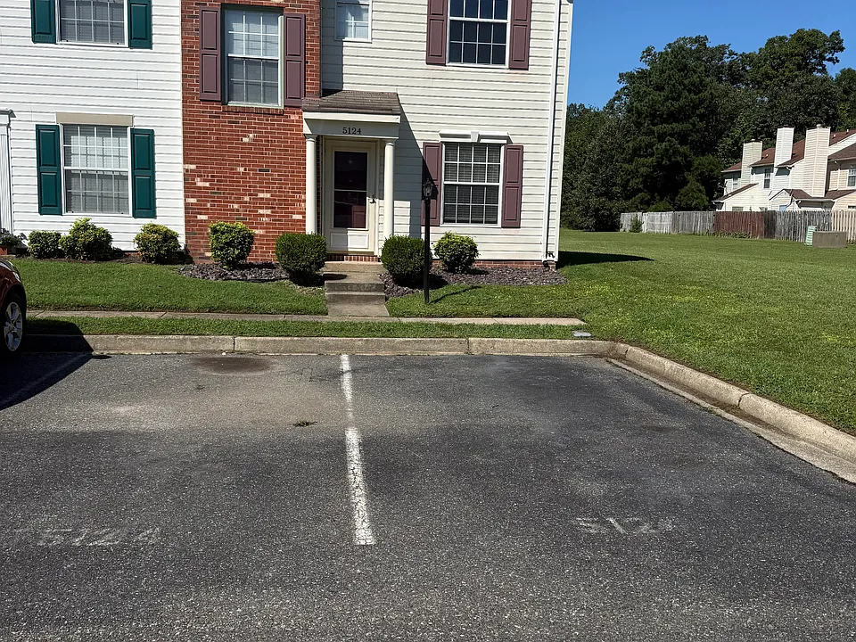 5124 Mallards Landing Dr