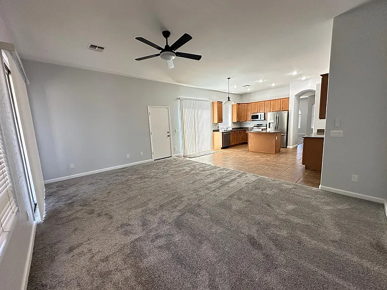 791 E Powell Way — Photo 9